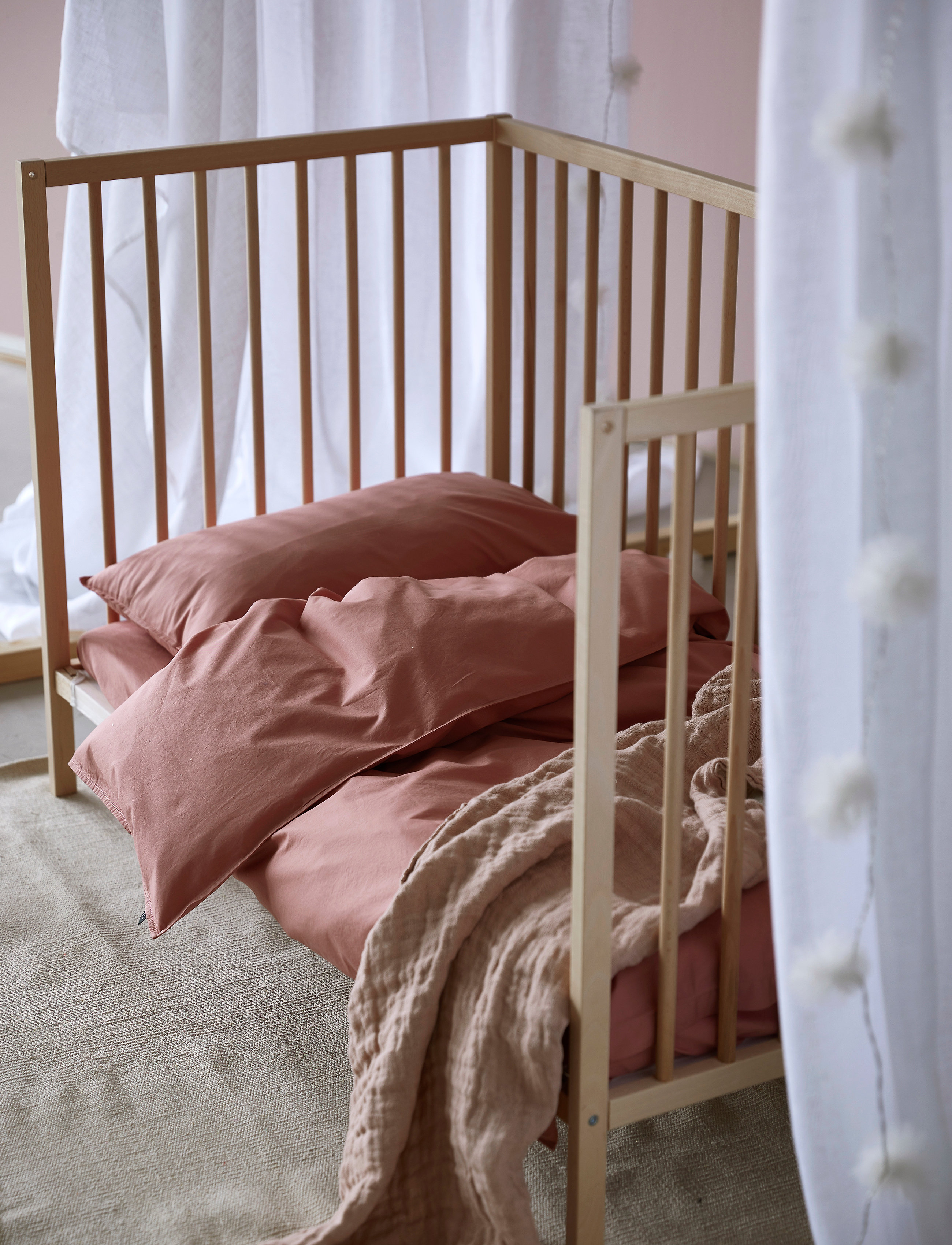 Himla Hope Baby Duvet Cover And Pillowcase, 100X130;35X55 cm, Sleep Time, Rot - Bed Sets, Kinder
