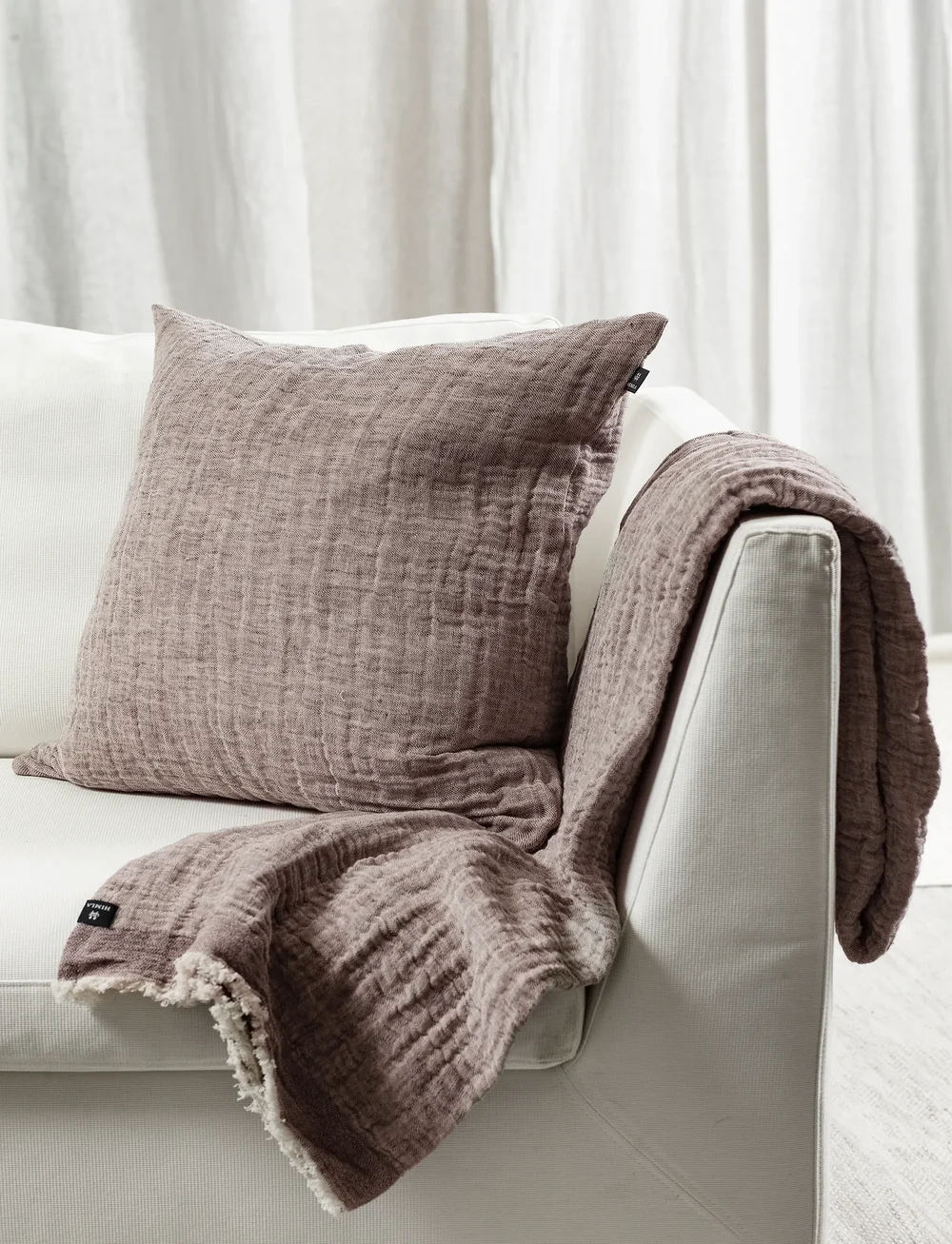 Himla - Emylin Throw - nach preis einkaufen - prune - 1