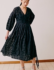 Hofmann Copenhagen - Nela - midi dresses - black - 3