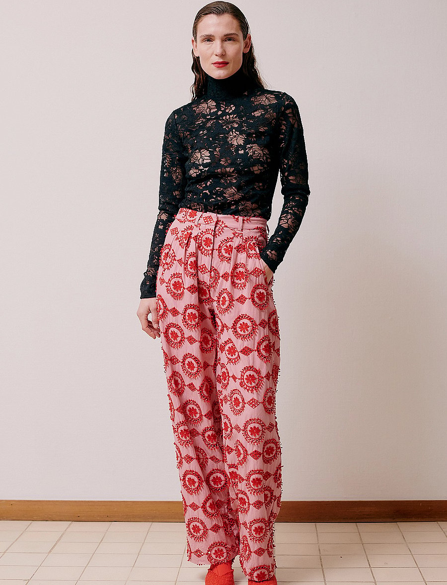 Hofmann Copenhagen - Silvan - wide leg trousers - lipstick - 0