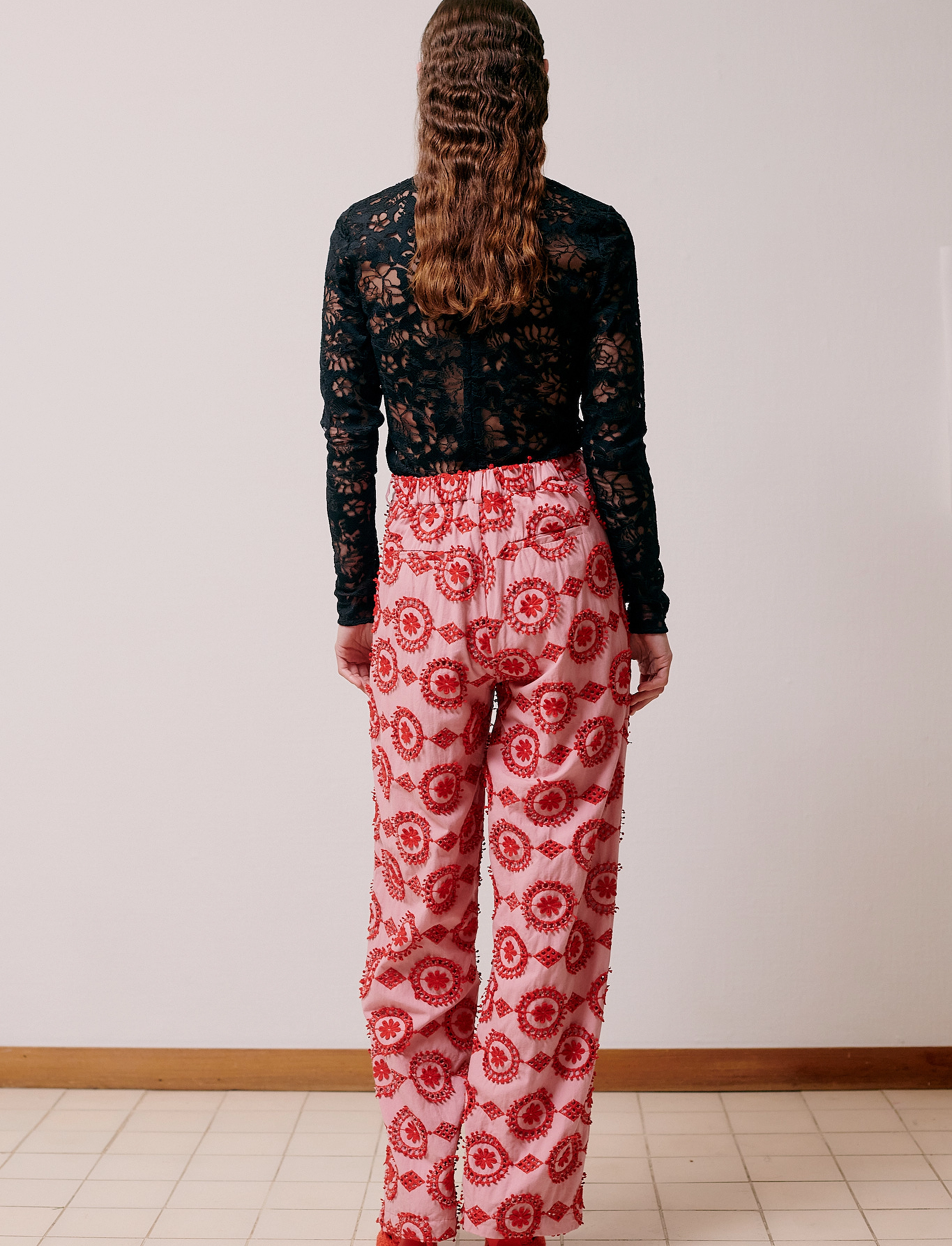 Hofmann Copenhagen - Silvan - wide leg trousers - lipstick - 3