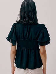 Hofmann Copenhagen - Helain - short-sleeved blouses - black - 4