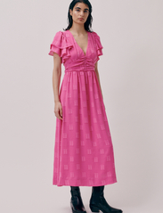 Hofmann Copenhagen - Lola - feestelijke kleding voor outlet-prijzen - begonia pink - 2