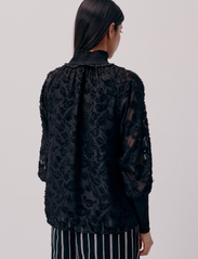 Hofmann Copenhagen - Brielle - long-sleeved blouses - black - 3