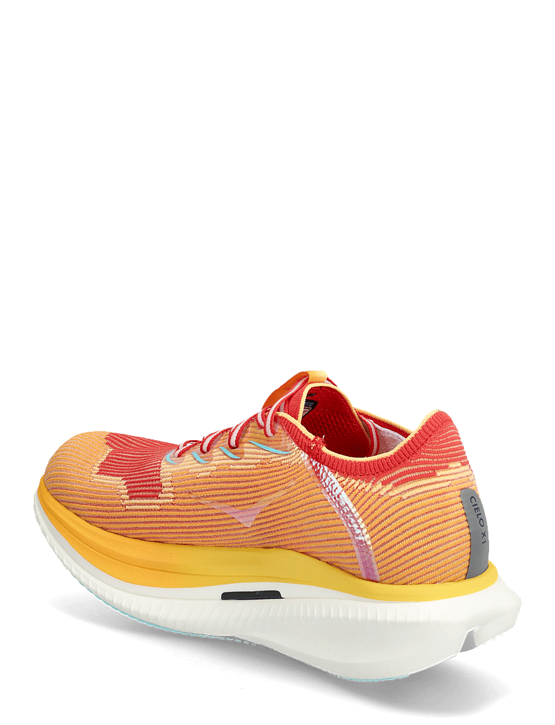 HOKA - Cielo X1 - löparskor - cssl-cerise / solar flare - 2