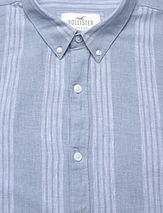 Hollister - HCo. GUYS WOVENS - linen shirts - blue stripe - 2