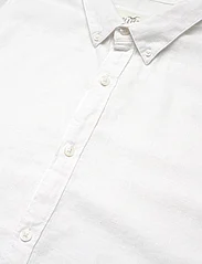 Hollister - HCo. GUYS WOVENS - linskjorter - brilliant white - 3