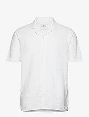 Hollister - HCo. GUYS WOVENS - short-sleeved shirts - brilliant white - 0