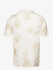 Hollister - HCo. GUYS WOVENS - kortermede skjorter - cream floral pattern - 1