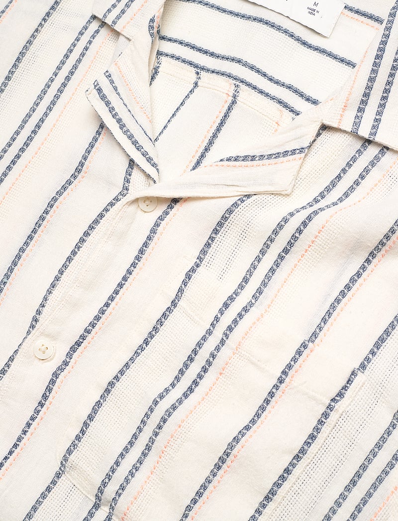 Hollister - HCo. GUYS WOVENS - hørskjorter - sydney stripe cream - 3