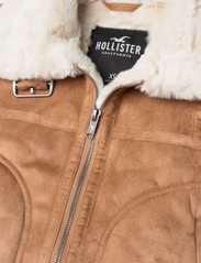 Hollister - HCo. GIRLS OUTERWEAR - faux fur - tan - 3