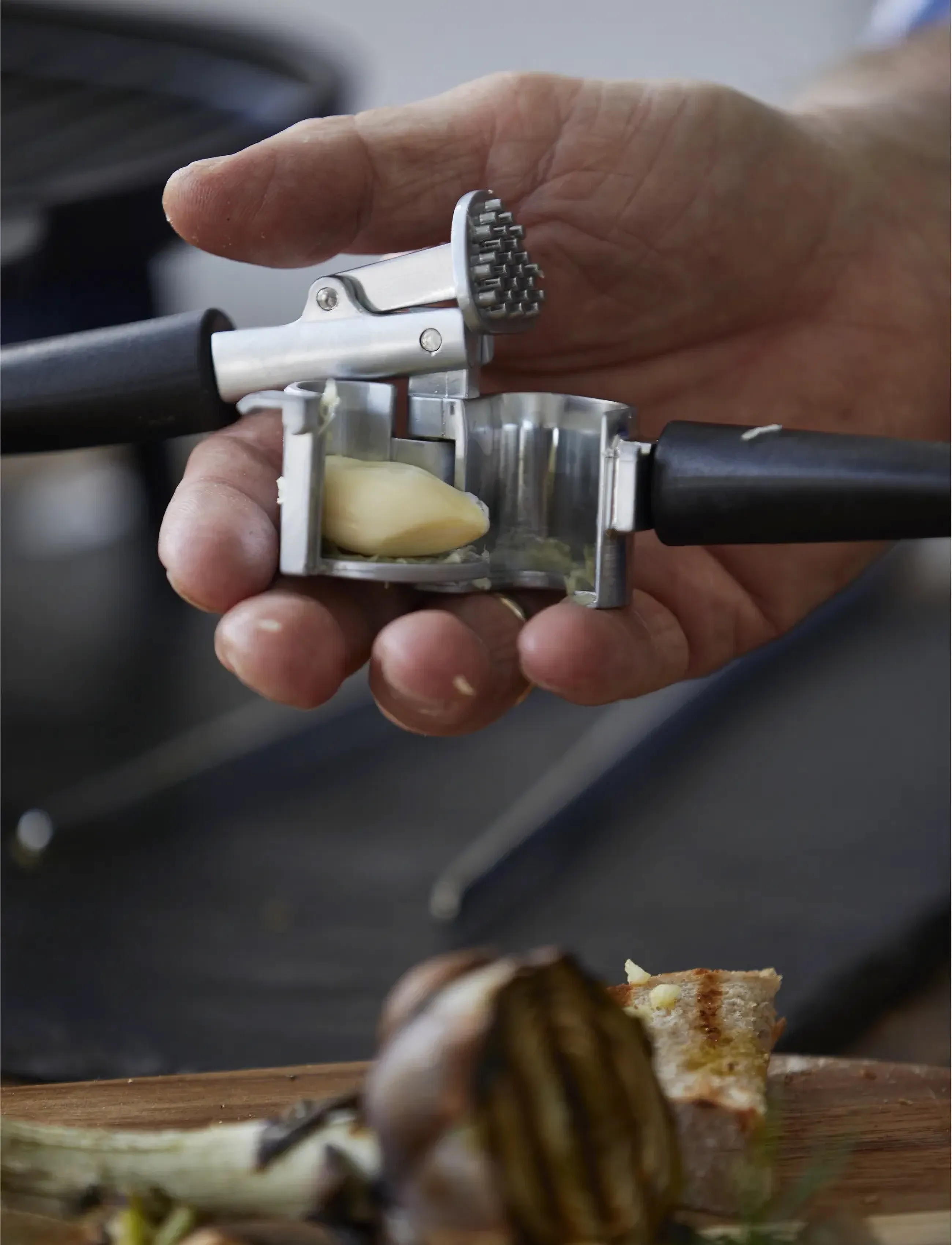 Holm Hvidløgspresser, 10.5X3X24.3 cm, Presses, Schwarz - Mashers & Ricers, Homeware