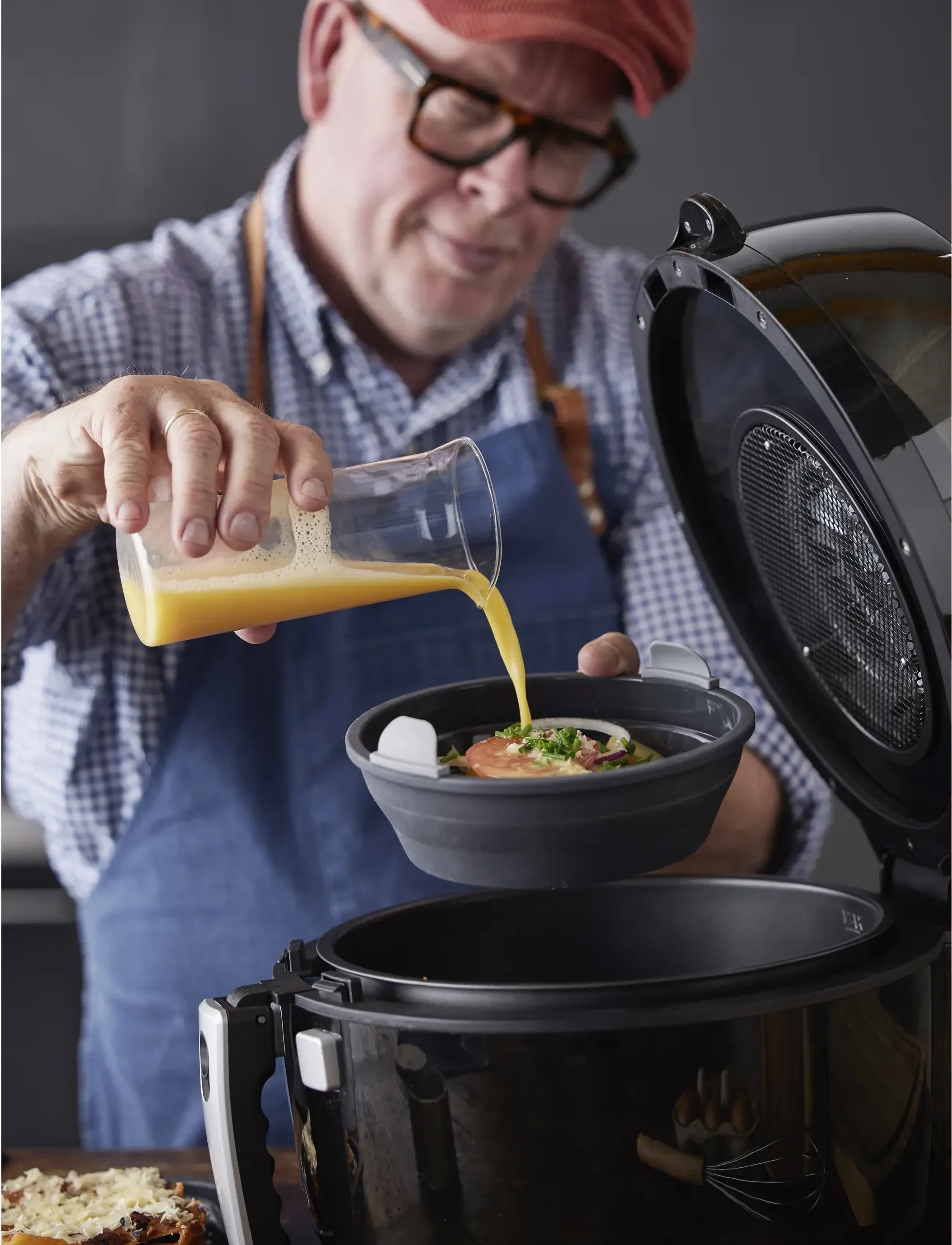 Holm - Silikonform för airfryer Rund - airfryers - black - 2