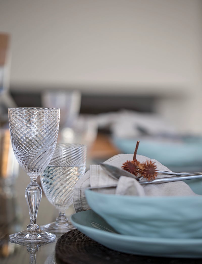 Holmegaard - Regina White Wine Glass 18 cl clear - weißweingläser - clear - 3