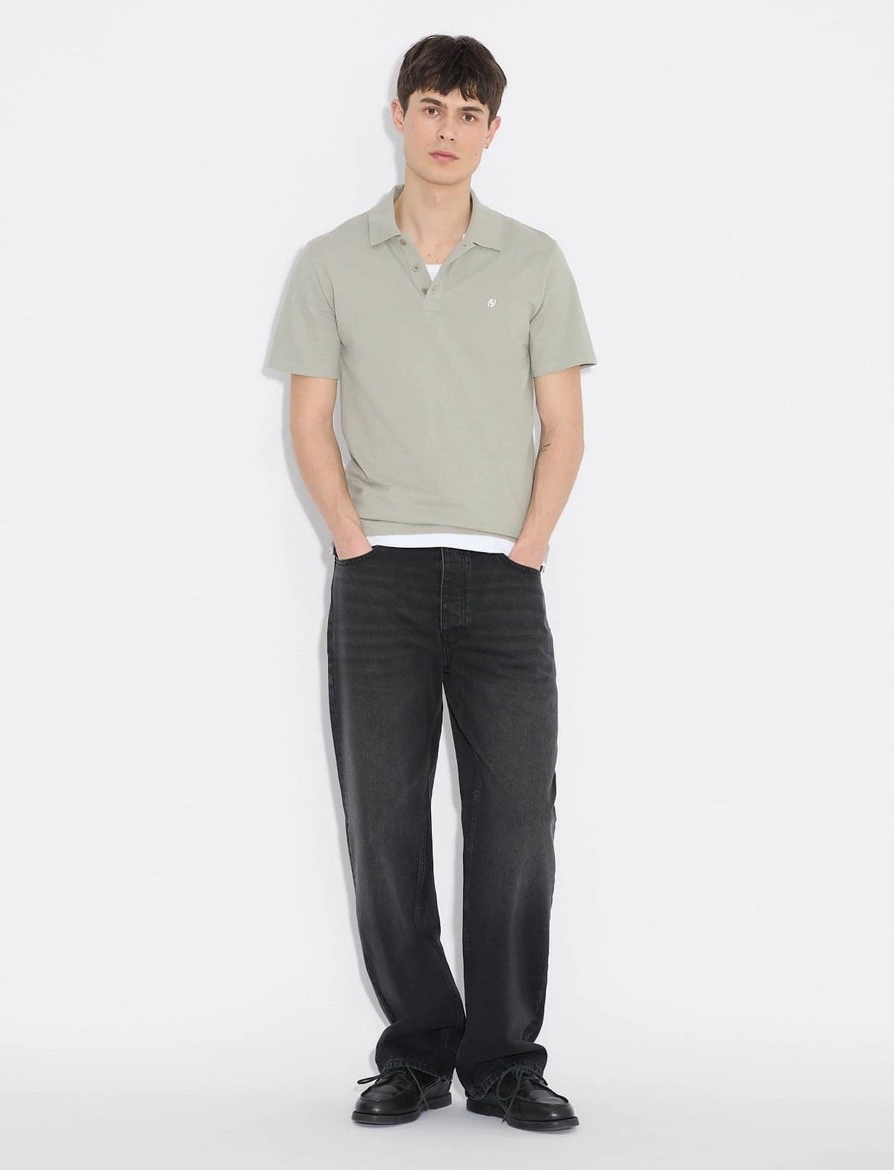 Khaki green