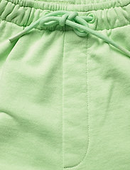 HOLZWEILER - Musan Sweat Shorts - casual shorts - lt. green - 4
