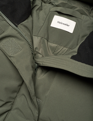 HOLZWEILER - Loen Down Jacket - winter jackets - army - 3