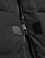 HOLZWEILER - Lom Down Jacket - talvitakit - black - 5