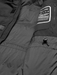 HOLZWEILER - Lom Down Jacket - padded jackets - black - 6