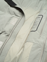 HOLZWEILER - Dovre Down Jacket - padded jackets - teal - 5