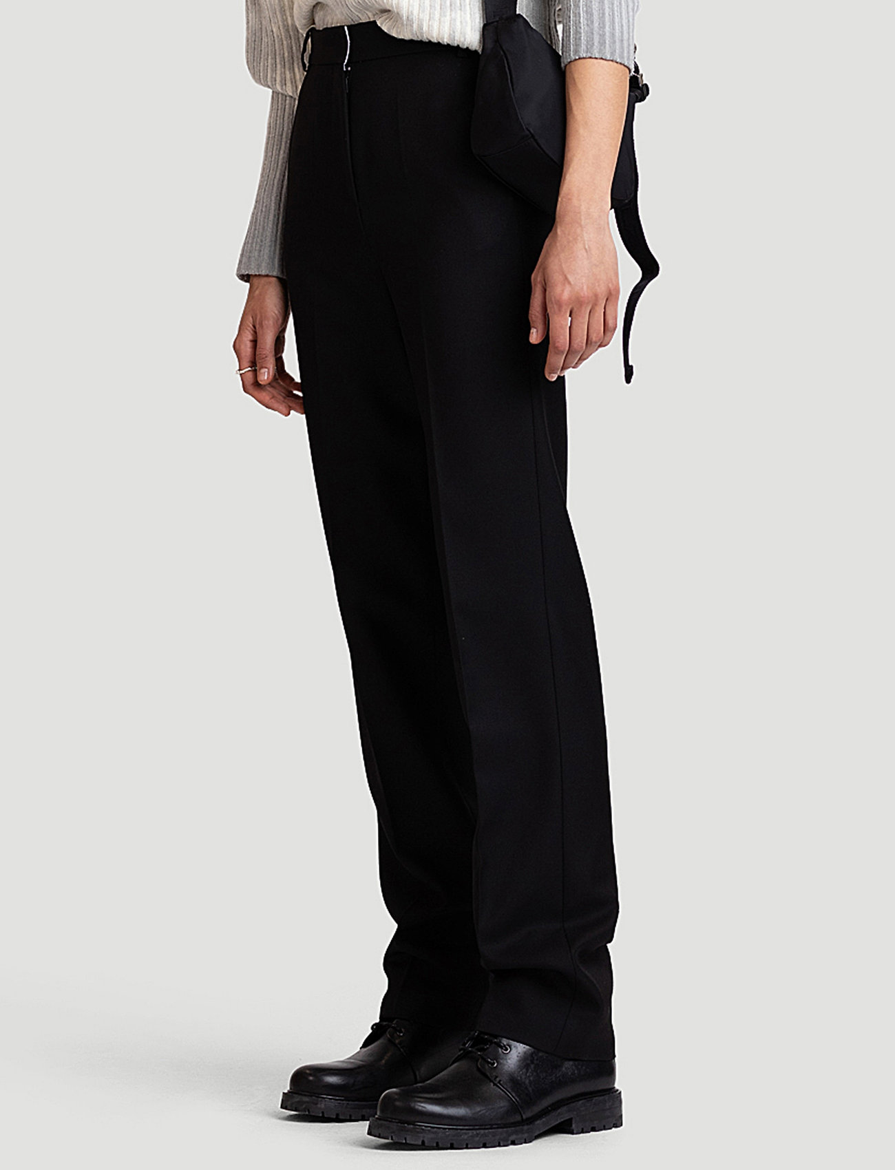 HOLZWEILER - Advise Structure Trouser 22-01 - black - 3