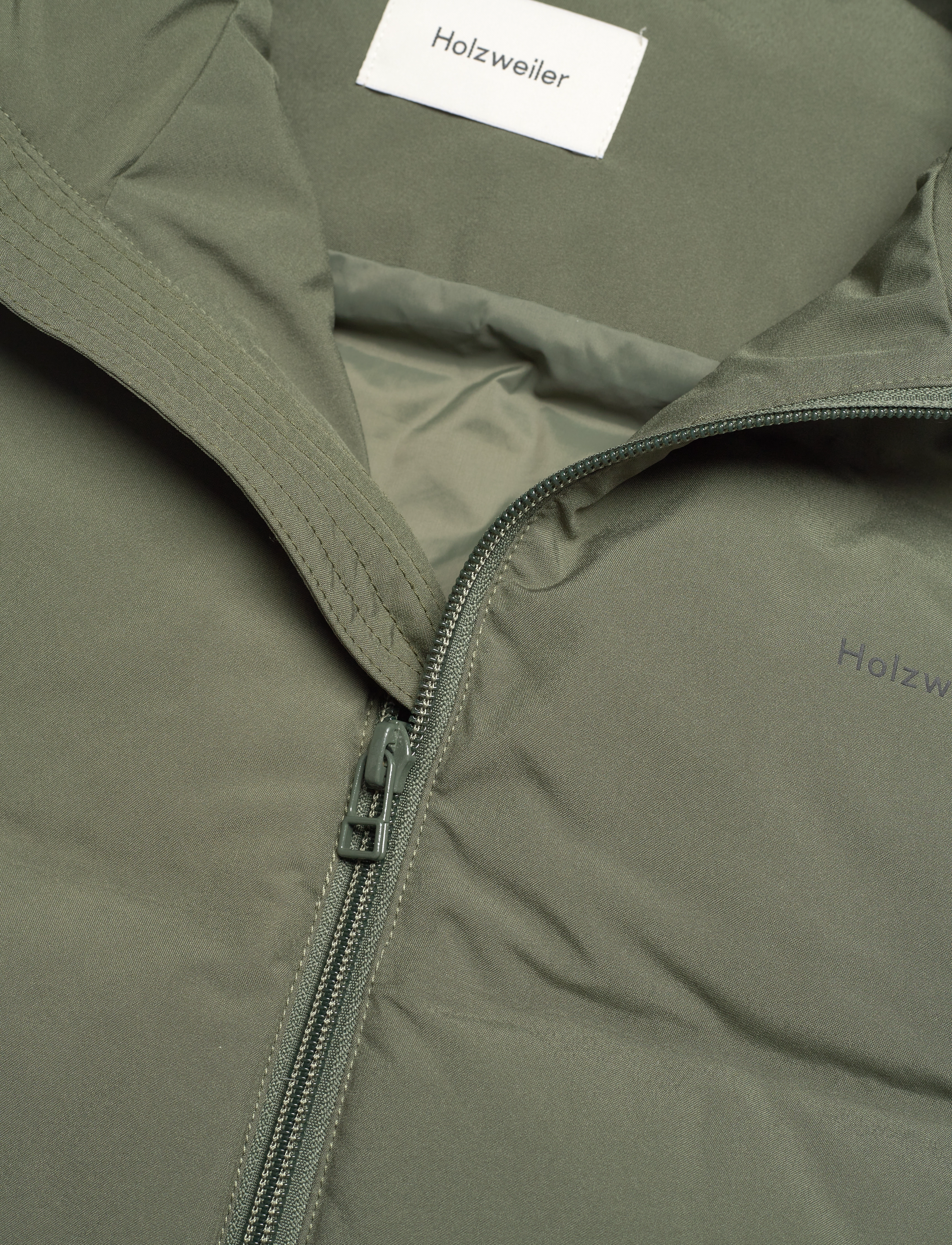 HOLZWEILER - Diff Down Vest - army - 4