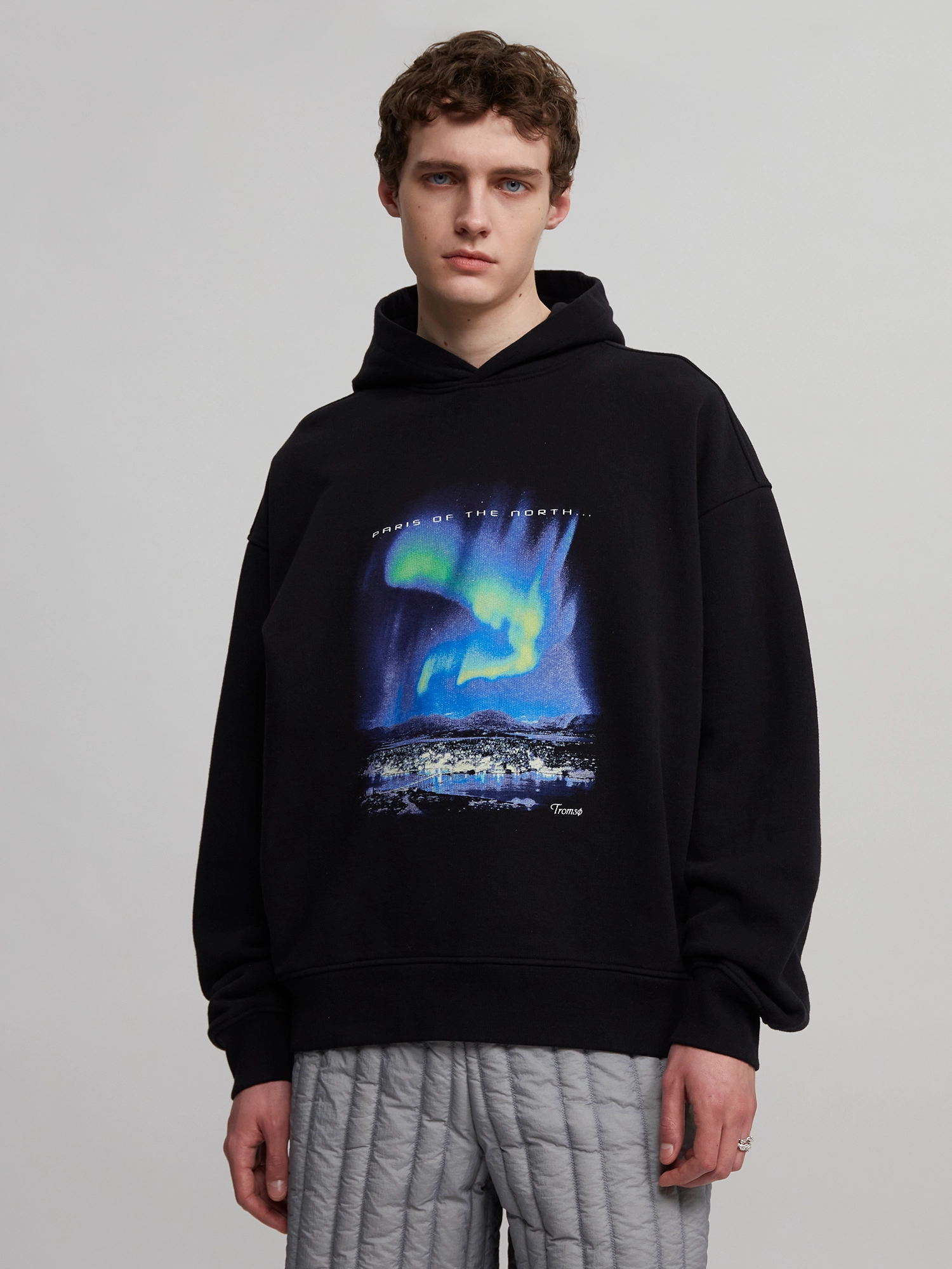 HOLZWEILER - Paradise Tourist Hoodie 22-02 - black tromo - 3