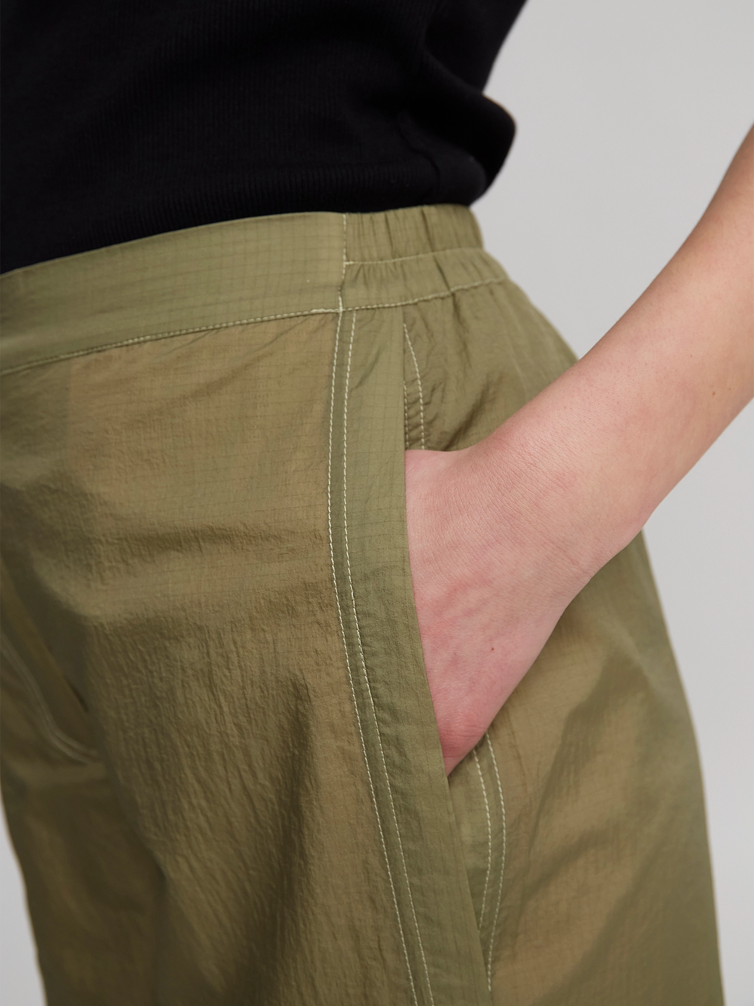 HOLZWEILER - Ride Trouser 22-02 - bukser med brede ben - lt. green - 3