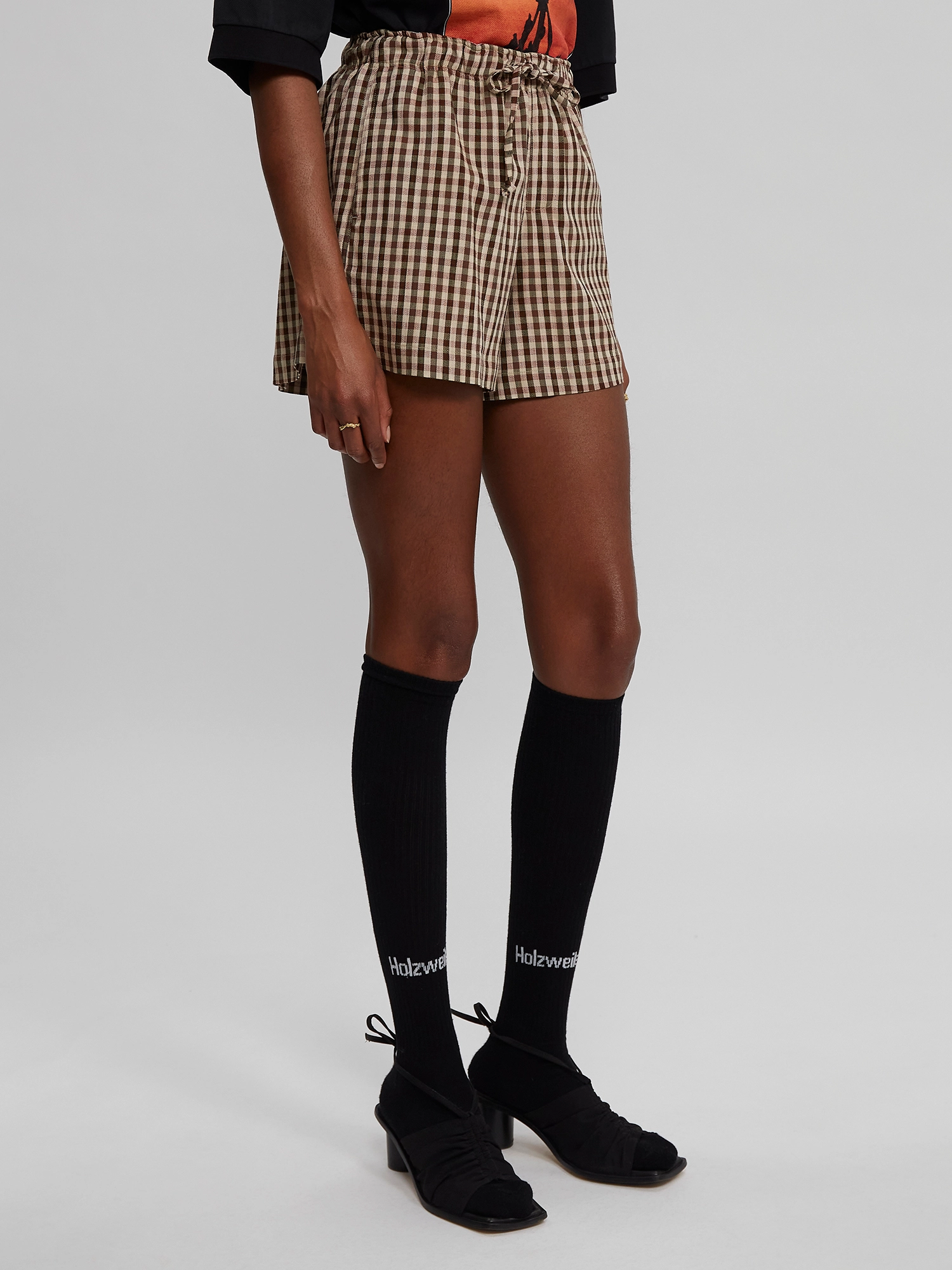 HOLZWEILER - Musan Check Shorts 22-02 - brown check - 4