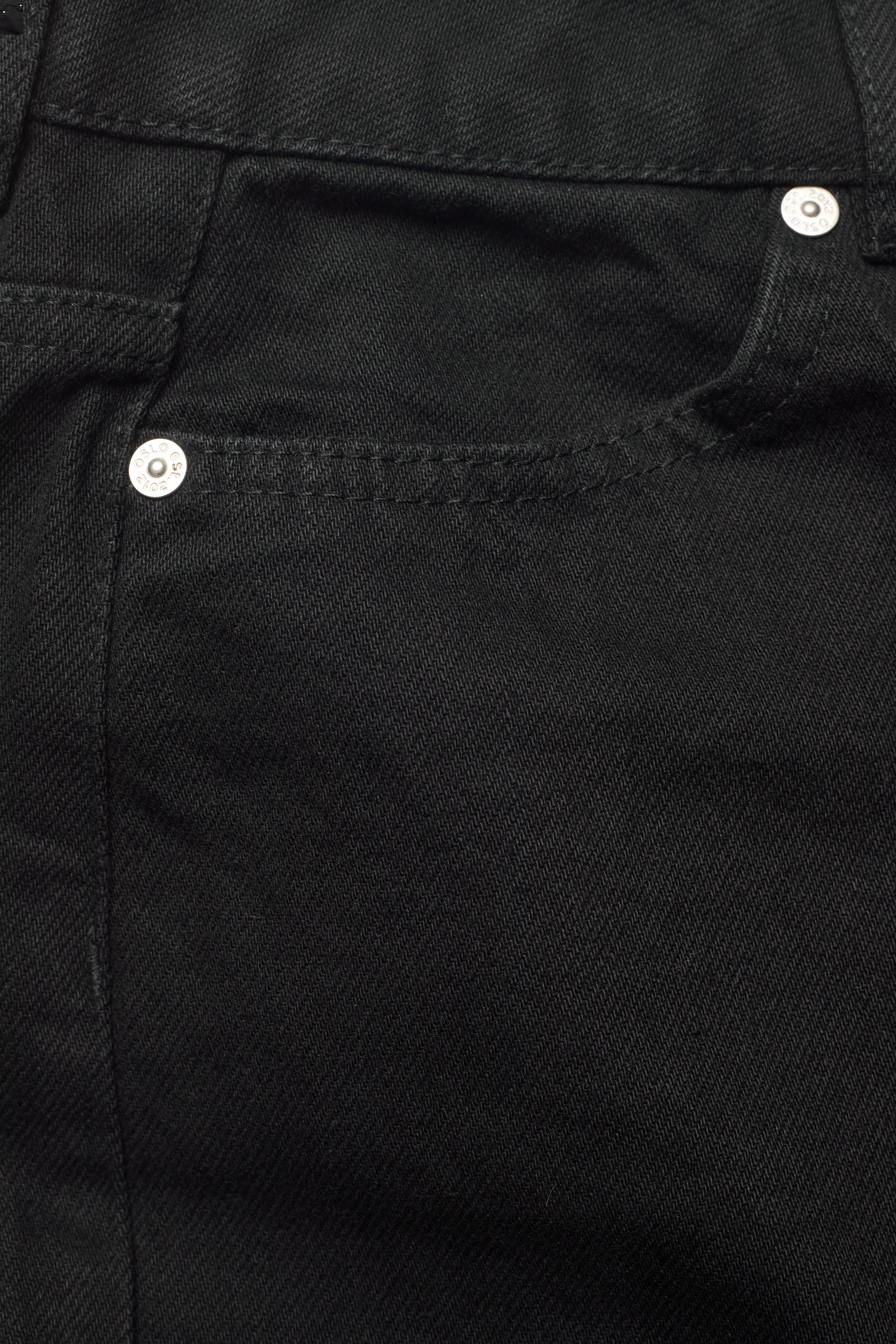 HOLZWEILER - Walk Twill Shorts 22-02 - black - 2