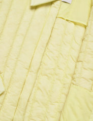 HOLZWEILER - Spring Down Jacket 22-02 - quilted jassen - lt. yellow - 7