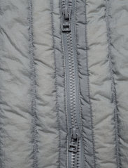 HOLZWEILER - Transition Down Vest 22-02 - puffer vests - blue grey - 5