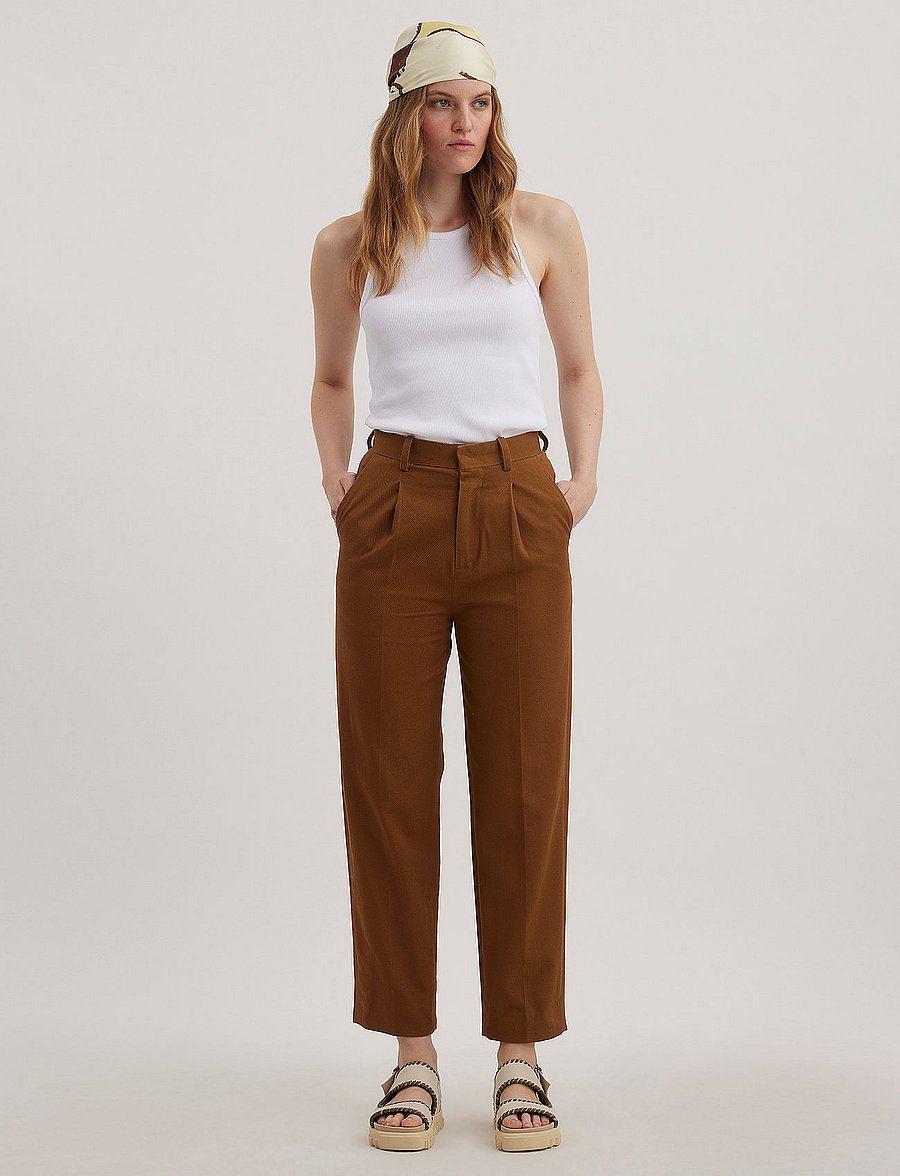 HOLZWEILER - Maia Trouser - anzugshosen - camel - 0