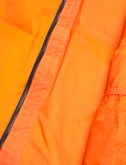 HOLZWEILER - Jin Jacket - padded jackets - orange - 4