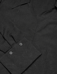 HOLZWEILER - Evi Structure Dress - marškinių tipo suknelės - black - 5