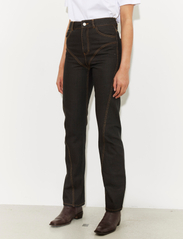HOLZWEILER - Naomi Trousers - džinsa bikses ar taisnām starām - brown - 4
