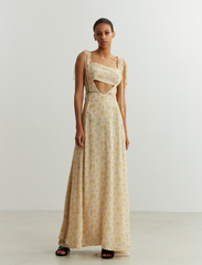 HOLZWEILER - Godet Print Dress - summer dresses - yellow mix - 0
