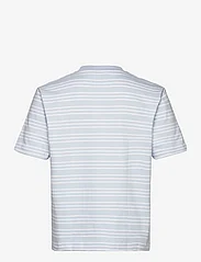 HOLZWEILER - M. Hanger Striped Tee - kortærmede t-shirts - blue mix - 1