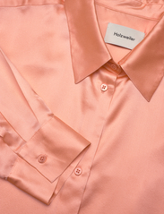 HOLZWEILER - Blaou Silk Shirt - langärmlige hemden - pink - 5