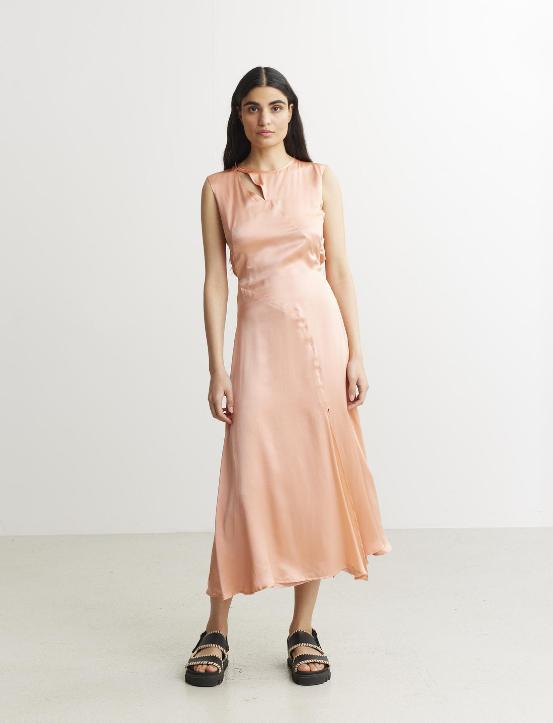 HOLZWEILER Lisa Silk Dress Midi dresses Boozt