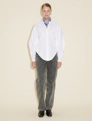 HOLZWEILER - Cyra Shirt - langærmede skjorter - white - 4