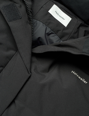 HOLZWEILER - Glittertind Down Jacket - winter jackets - black - 6