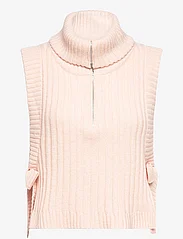 HOLZWEILER - Hafjell Knit Bib - knitted vests - lt. pink - 1