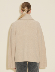 HOLZWEILER - Cass Rib Sweater - pullover - beige - 3