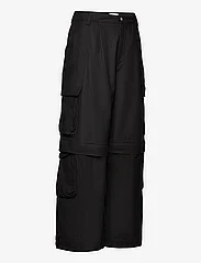 HOLZWEILER - Ebbi Cargo Trousers - cargo pants - black - 3