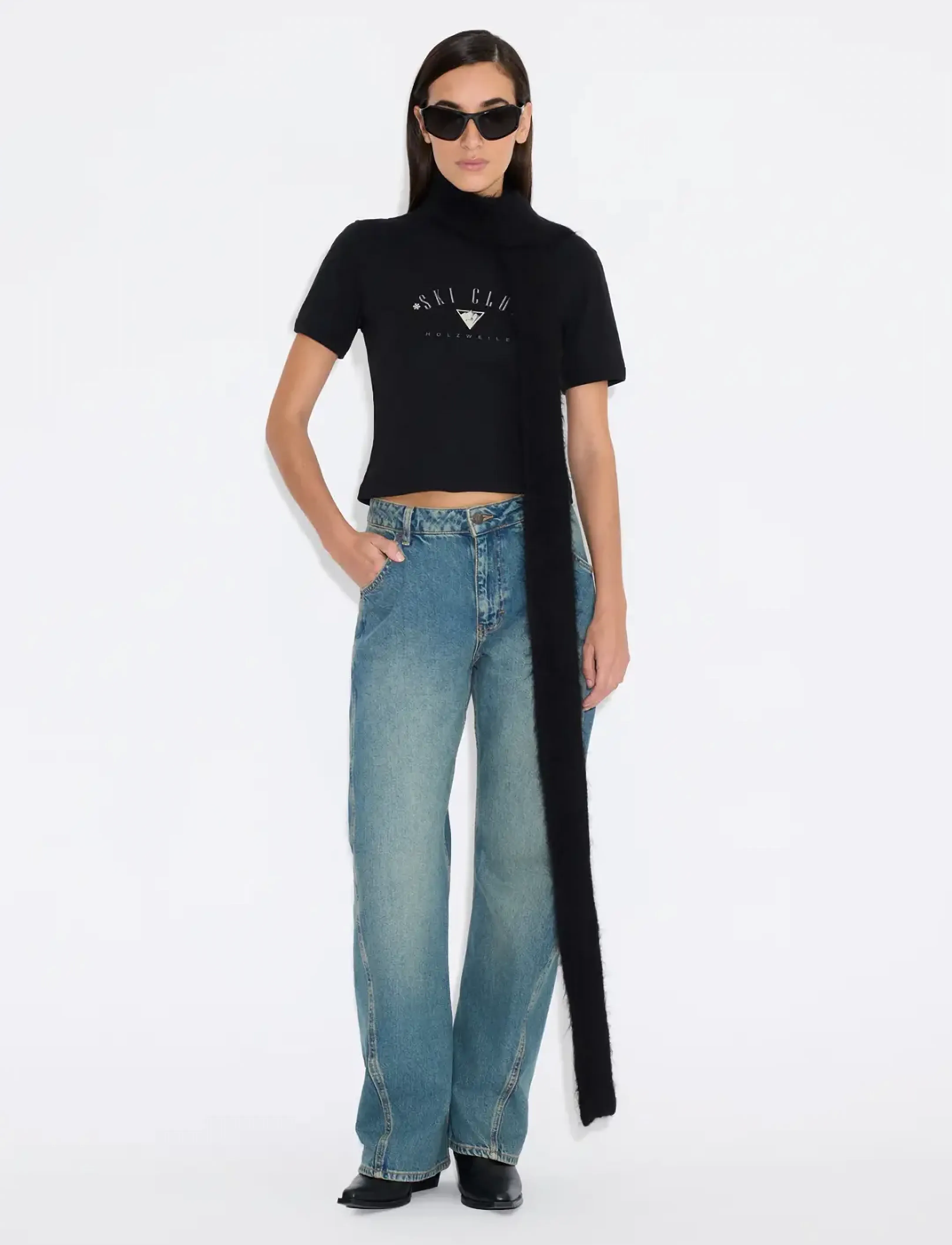 HOLZWEILER - Chloe Cropped Tee - black - 2