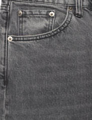 Hope - Slim High-Rise Jeans - proste dżinsy - black vintage - 2