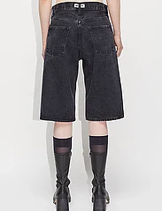 Hope - Criss Shorts Washed Black - nordic style - washed black - 6