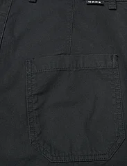 Hope - Neu Trousers Faded Black - chino's - faded black - 8