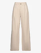 Relaxed Pleated Chinos - LIGHT BEIGE